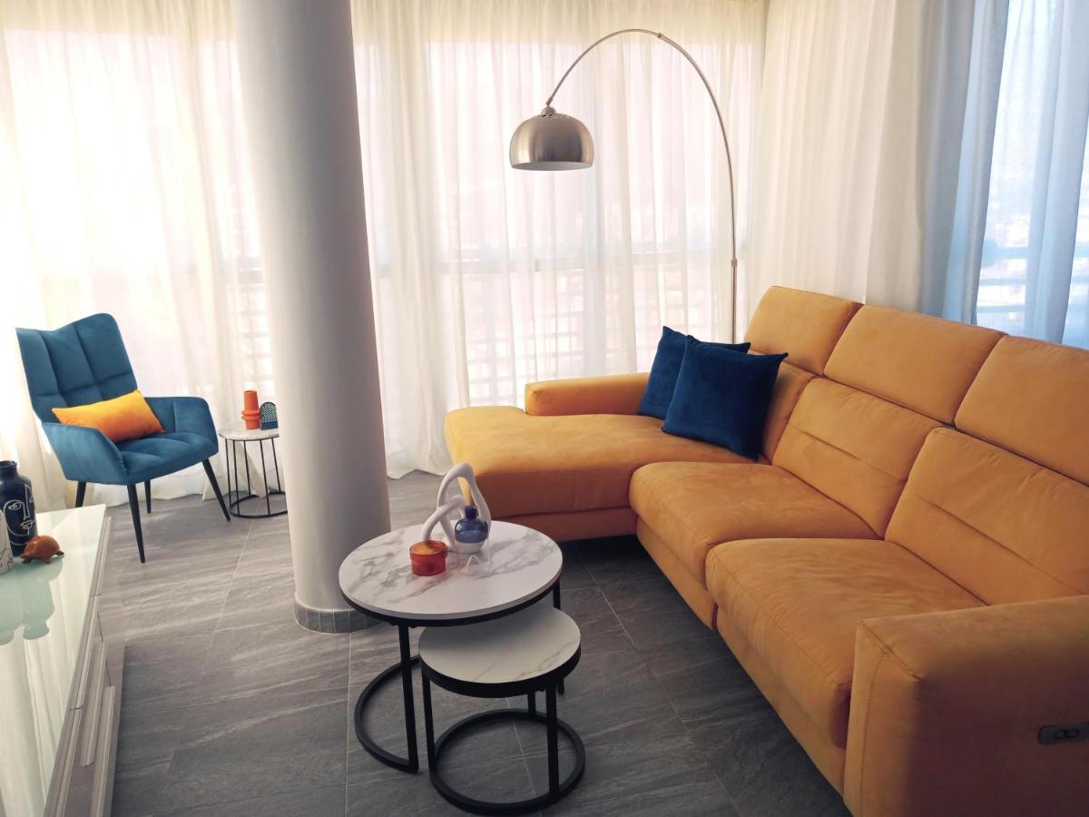 Skyline Suites Costa Del Sol ตอร์เรโมลิโนส ภายนอก รูปภาพ
