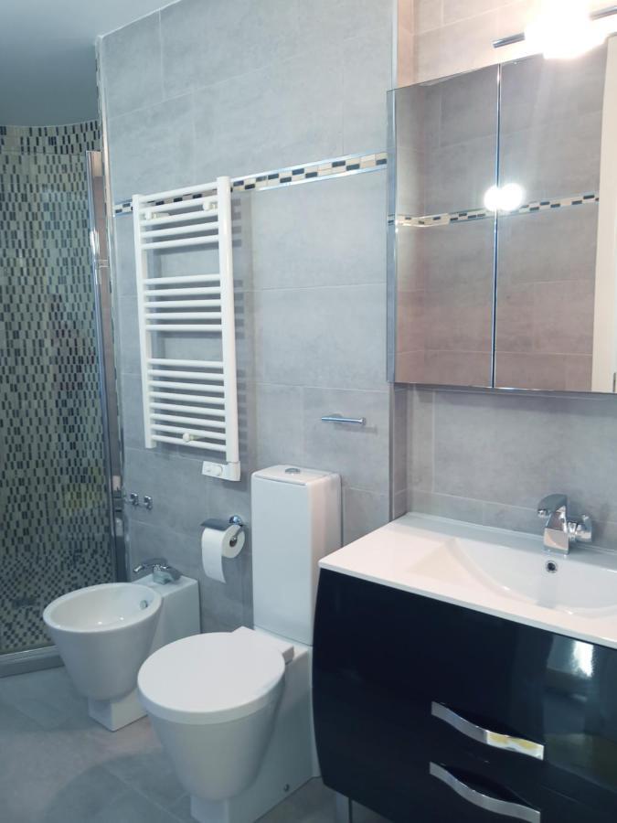 Skyline Suites Costa Del Sol ตอร์เรโมลิโนส ภายนอก รูปภาพ