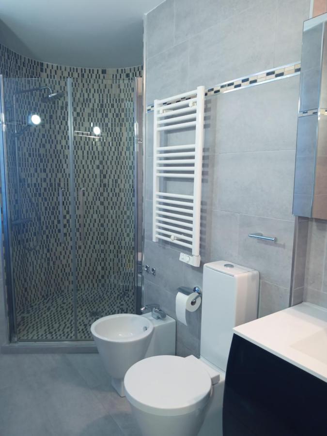 Skyline Suites Costa Del Sol ตอร์เรโมลิโนส ภายนอก รูปภาพ