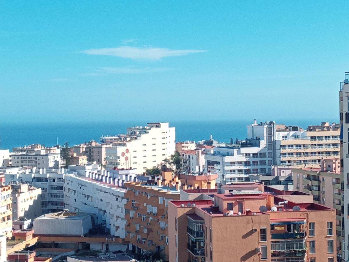 Skyline Suites Costa Del Sol ตอร์เรโมลิโนส ภายนอก รูปภาพ
