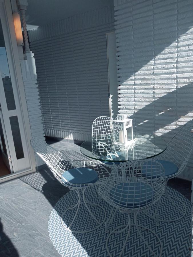 Skyline Suites Costa Del Sol ตอร์เรโมลิโนส ภายนอก รูปภาพ