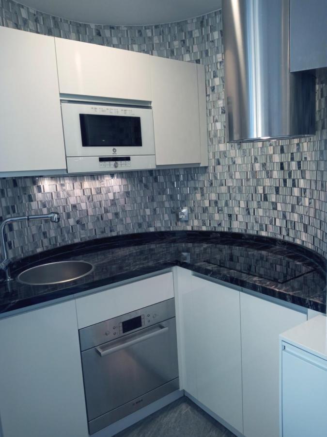 Skyline Suites Costa Del Sol ตอร์เรโมลิโนส ภายนอก รูปภาพ